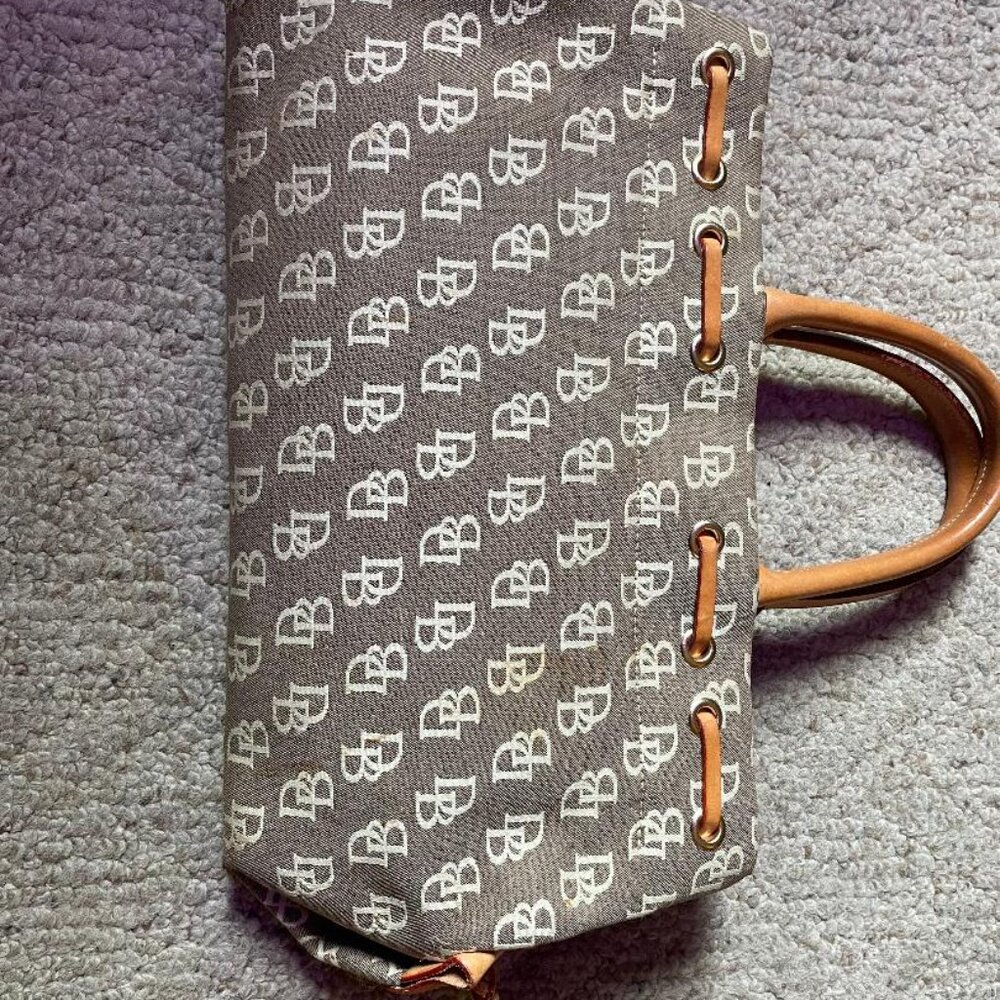Dooney & Bourke Handbag - Picture 2 of 9